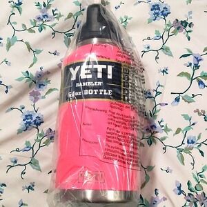 YETI Rambler 64 oz Bottle - Hot Pink - Water Bottle‎ NEW